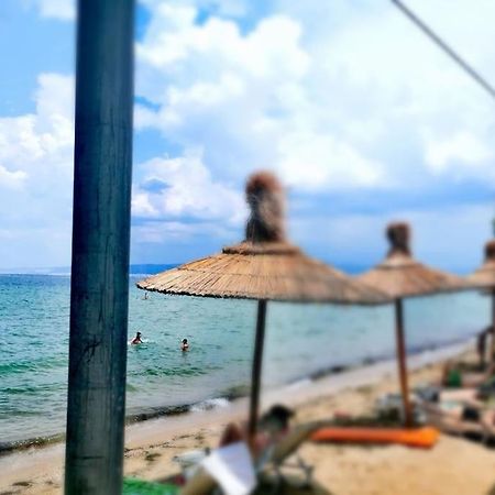 Apartment With 3 Rooms Just 1 Min From The Beach And Free Public Parking Peraía エクステリア 写真