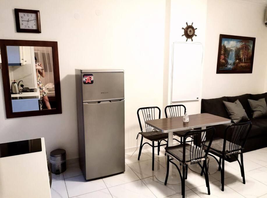 Apartment With 3 Rooms Just 1 Min From The Beach And Free Public Parking Peraía エクステリア 写真
